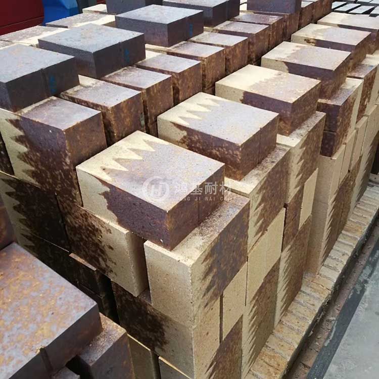 低導(dǎo)熱復(fù)合磚