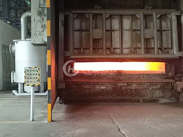 45噸雙室熔鋁爐測試