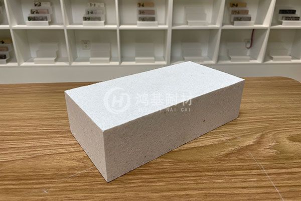 莫來石磚和莫來石保溫磚的區(qū)別